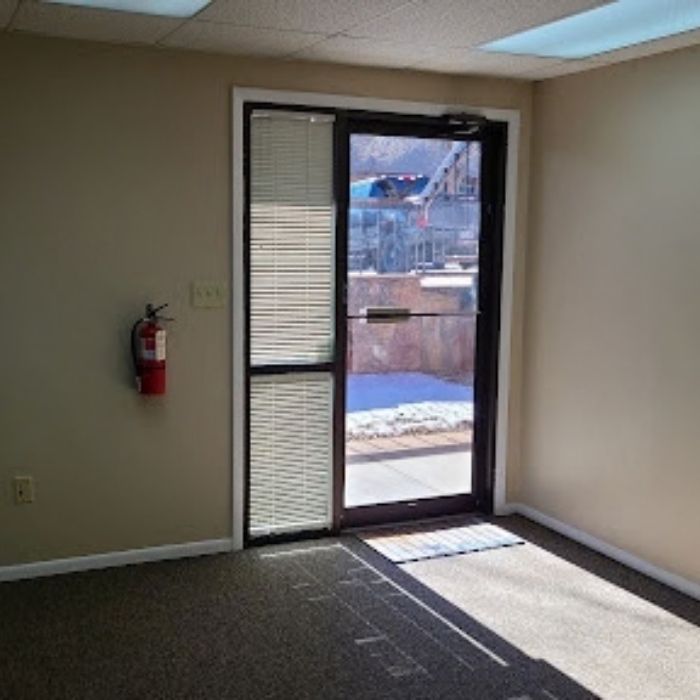 From Generic Office to Modern Metabolic Health Clinic Tenant Finish in Existing Office Building Project