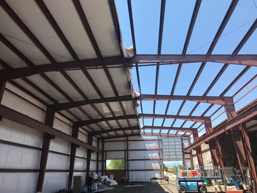 Commercial project roof - structural engineer inspection