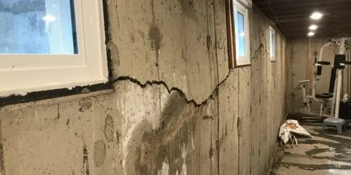 broken wall issue during Structural Engineer Home Inspection